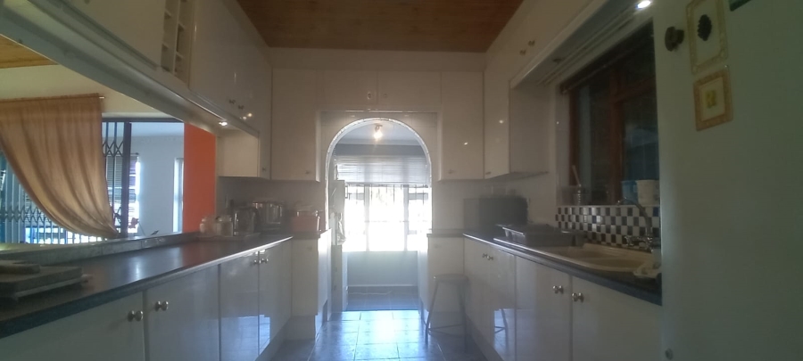 2 Bedroom Property for Sale in Heather Park Western Cape